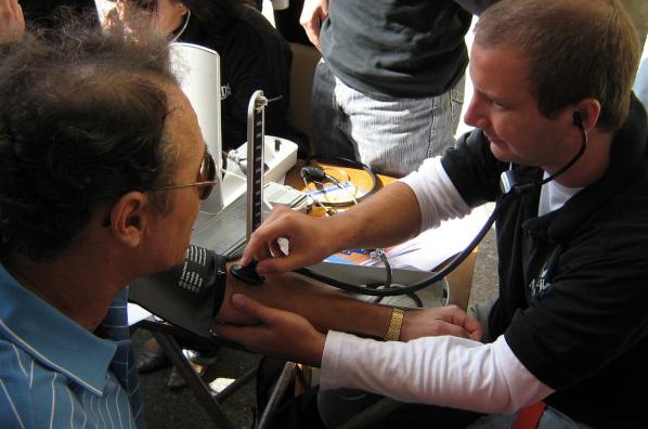 MMSA_Checking_Blood_Pressure